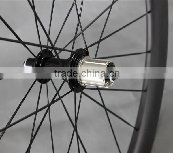 Black Hub 700C Tubular Carbon Wheel Set Professional UD Matt Carbon Road Bike Tubular Wheelset W65T photo-6