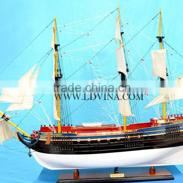 GOTHENBURG WOODEN SHIP MODEL