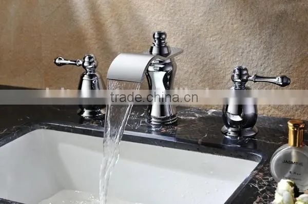 3 Hole Axe Shape Waterfall Faucet , Bathtub 3 Hole Faucet Faucet With Shower photo-2