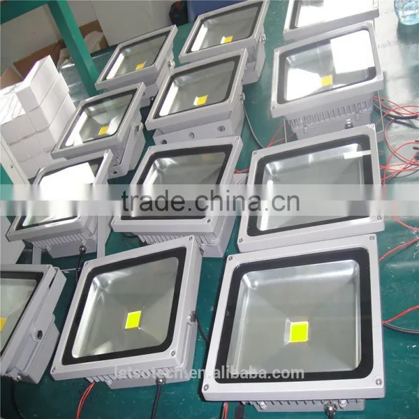 2016 High Quality Factory Price IP66 10w 20w 30w 50w Outdoor Led Flood Light With CE &ROHS&UL Warm White 3 Years Warranty photo-3