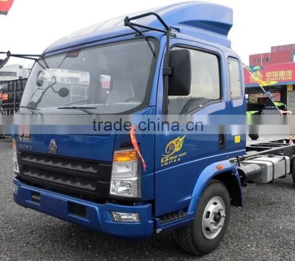 SINOTRUK HOWO 4X2 Cargo Light Truck Chassis photo-2