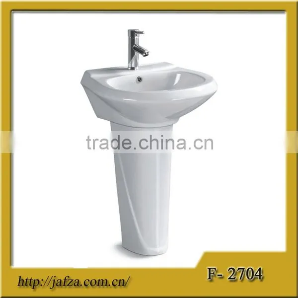 1704 Bathroom Toilet Hing Quality Water Saving Floor Mounted wc Toilet photo-2