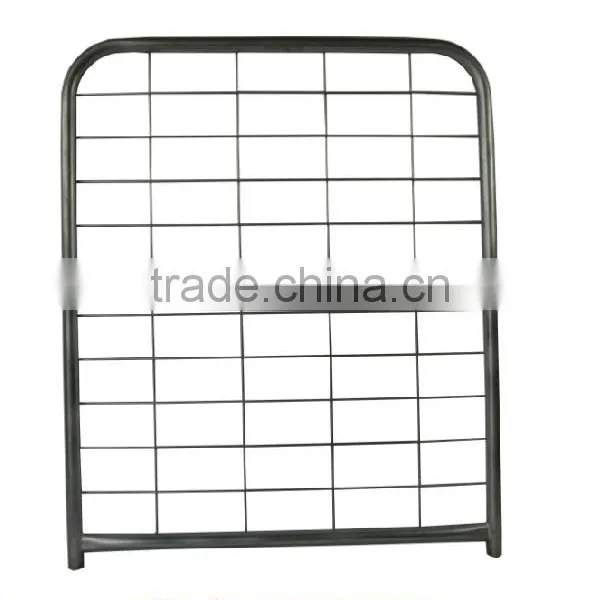 Hot Dipped Galvainzed Powder Coated Chain Link Fence Panels photo-2