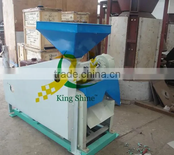 Diesel Engine Driving Soybean Dehuller photo-3