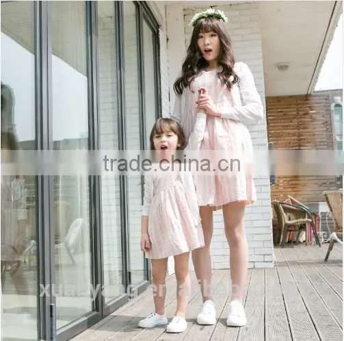 Hot Selling Wholesale Srtipe White Flower New Model Mother Daughter Matching Girl Dress photo-2
