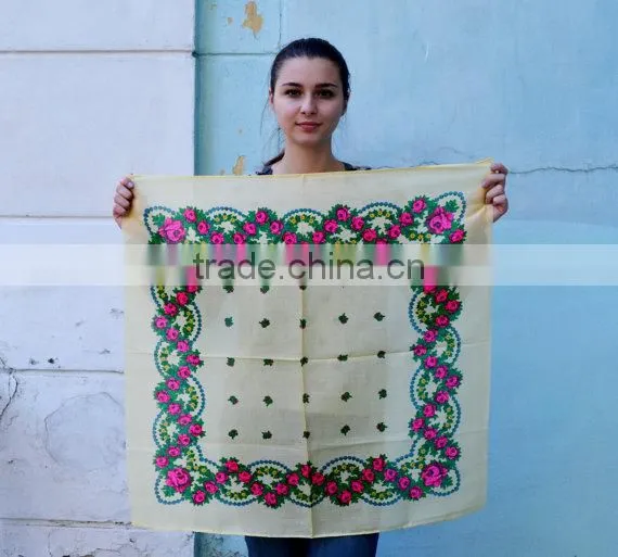 SSS81 Vintage Ukrainian Shawl, Russian Floral Scarf ,light Yellow Shawl, Babushka Russian, Head Scarf, Christmas Gift photo-4