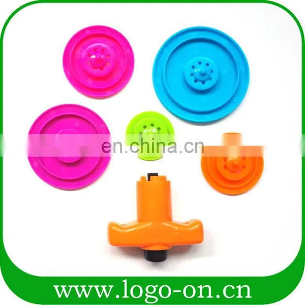 Chinese Manufacturer Company Spinning Watch Small Plastic Construction Toys People photo-5
