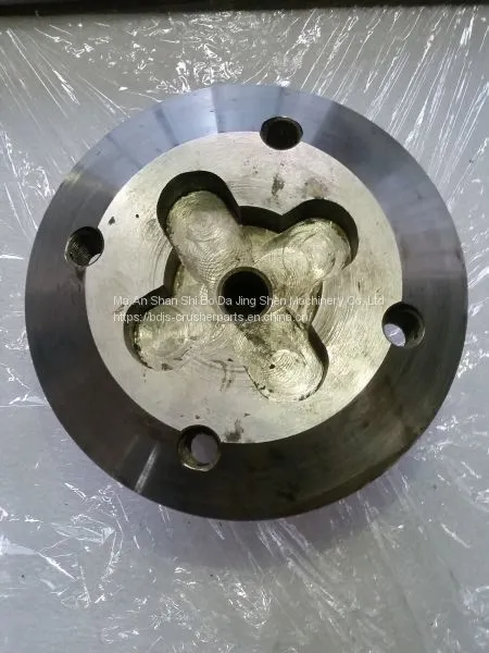 Original Metso Cone Crusher Spare Parts Hp100 Hp200 Hp300 Locking Bolt Nordberg Replacement Parts photo-2