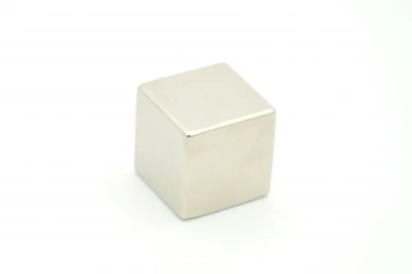 China Sintered Neodymium (NdFeB) Magnets Manufacturer