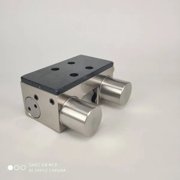 35 Normally Closed Rail Lock With Mounting Plate, Domestic Numax Ventilated Clamping Type Brake Mcps35an photo-2