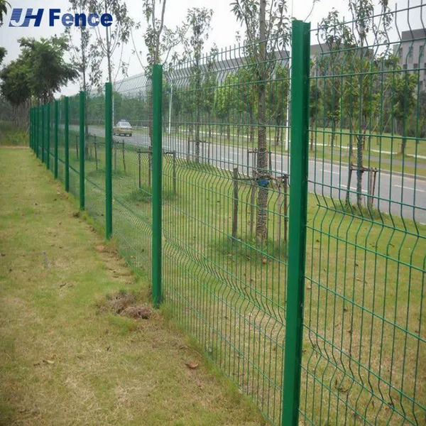 High Quality Powder Coated Garden Welded Wire Mesh 3D Mesh Fence photo-4