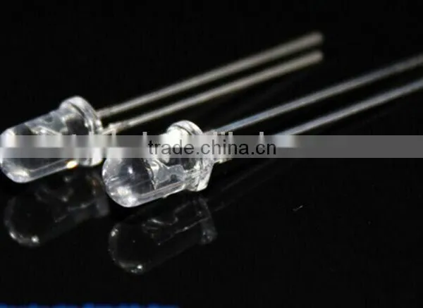 Through Hole 5mm Led Diode With 15 / 20 / 30 Degree Viewing photo-3