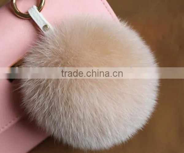 Fluffy Big Round 14cm Silver Fox Fur Pom Poms With Keychain photo-3