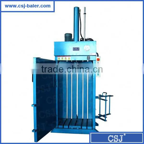 Vertical Hydraulic Waste Recycling Machine Mini Square Baler for Sale photo-4