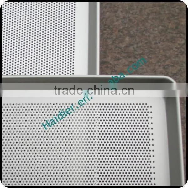 Плоская перфорированная алюминиевая противень для выпечки хлеба photo-4