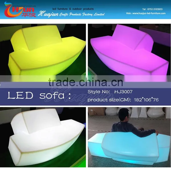 2016 Hot Sales LED Living Room Sofa& Modeln Large Cushions Sofas photo-2