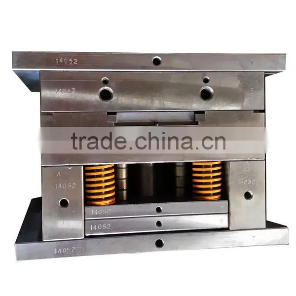 Plastic Injection Mould photo-3