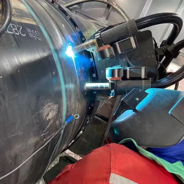 DENOH Welding Robot,Pipeline External Welder, Dual Torch Welder ,Arc Tracking System,full Automatic Welding Machine,ng Pipe Line Automatic Welding Robot.,Oil and Gas Long Pipe Line Automatic photo-5