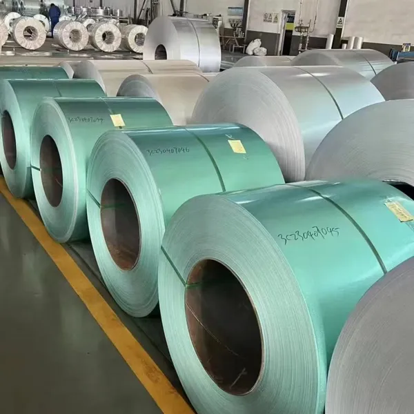 Steel Coil & Strip & Color Coated Steel Coil，0.3mm、0.4mm、0.5mm、0.6mm、0.8mm、1.0mm、1.2mm photo-4