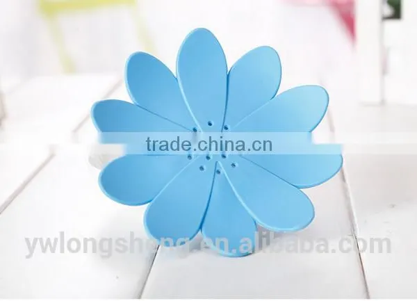 Nice Design Plastic Soap Dish in Flower Shape photo-3