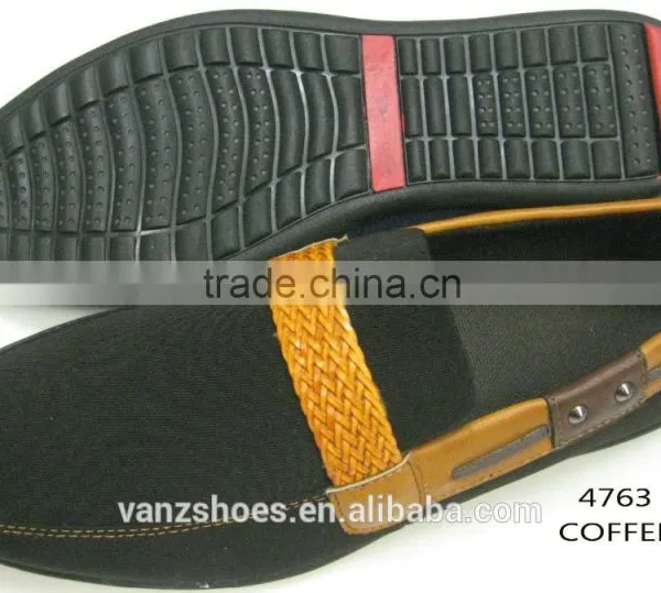 New Style Rubber Shoes With Shining Material. photo-2