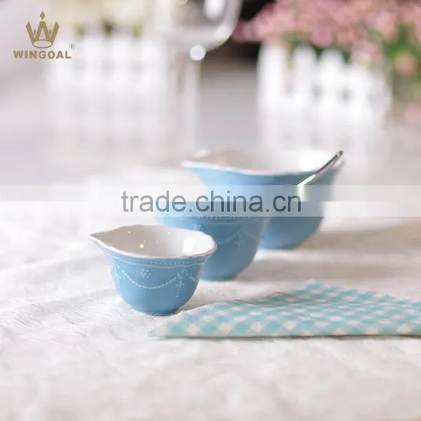 Ceramic baking tools measuring cups