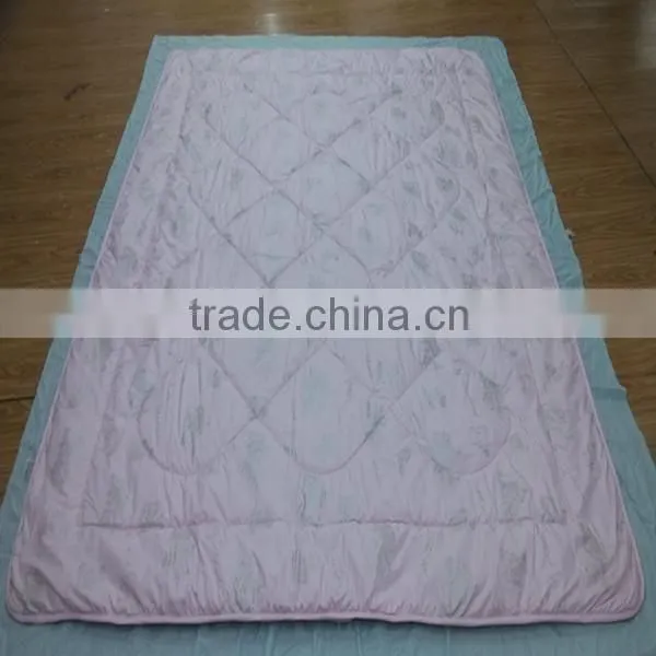 Polyester Peach Skin Wool Quilt