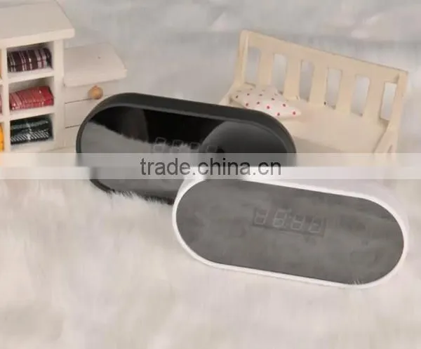 2015 New Model Hidden Camera With Night Vision And 1080P Bedroom Decoration Hidden Clock Camera photo-5
