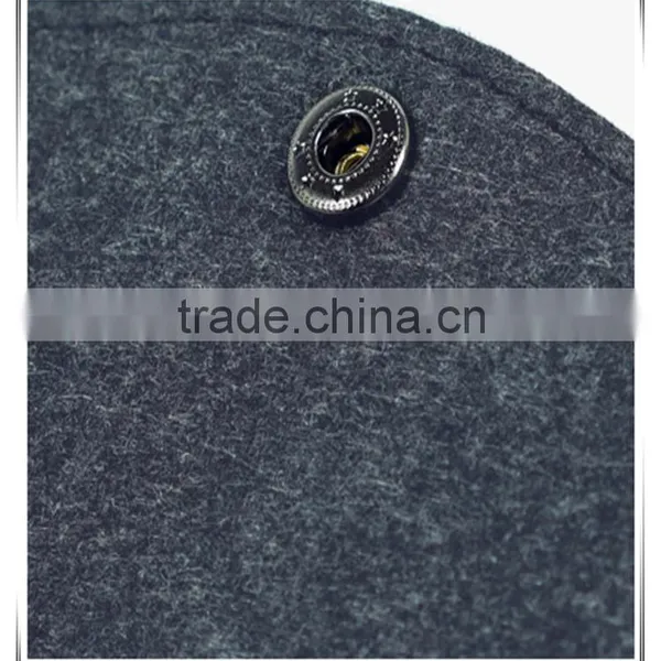 New Design High Quality Custom Button Felt Mobile Phone Pouch photo-3
