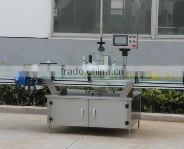 flat surface lubricant labeling machine