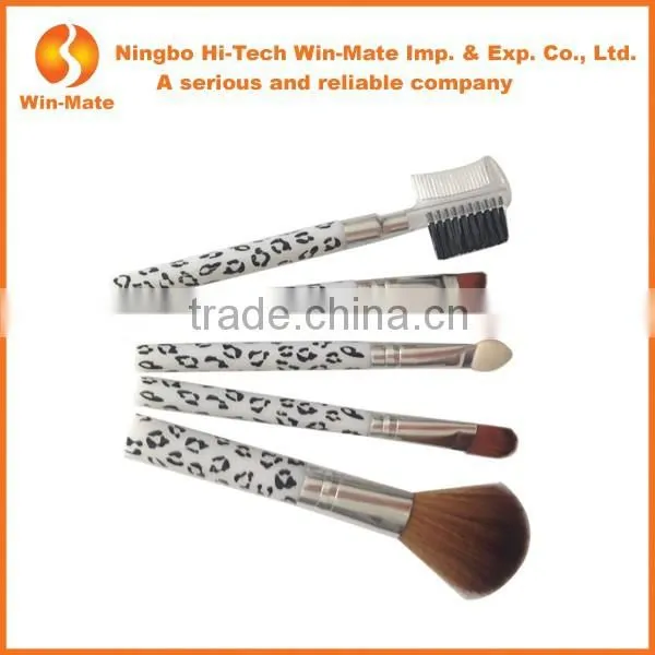 Professional 5pcs Wood Handle Nylon Natural Hair Make Up Brushes Set photo-2