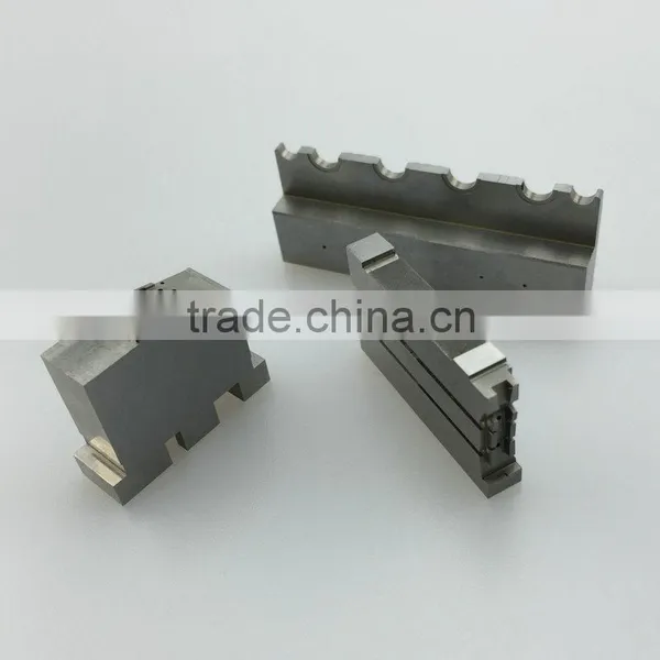 Wire Cutting CNC Machining Injection Plastic Mould Spare Parts photo-4