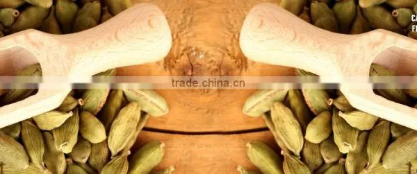CARDAMOM ESSENTIAL OIL photo-4