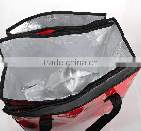 Hot Sell Portable Foldable Picnic Mat and Picnic Bag (Two in One) photo-4