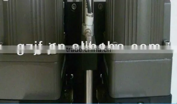 XG Semi-automatic Capping Machine photo-3