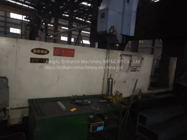 Taiwan CHAUR CHYUN DV-30 Gantry Machining Center photo-3