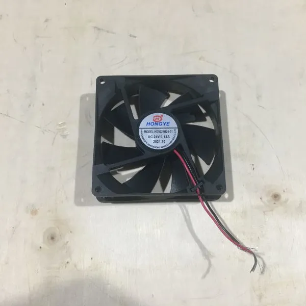 Passenger Bus Parts Air Conditioner System 12v 24v Bus Fan 8101-03596 Original Radiator Fan for Chinese Bus photo-3
