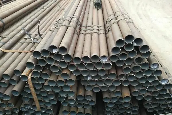 Low Alloy Seamless Steel Pipe photo-2