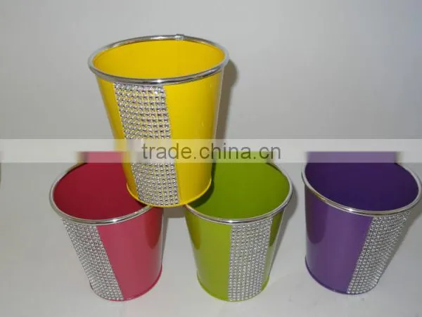 Decorative Round Metal Flower Pot