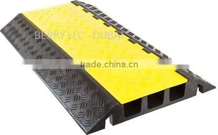 CABLE PROTECTOR RAMP(can be Jointed to Each Other and Fixed on the Road With Screw and Anchor)3 Channel