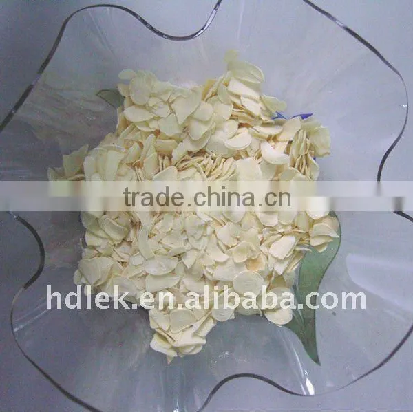Dehydrated Garlic Flakes photo-3