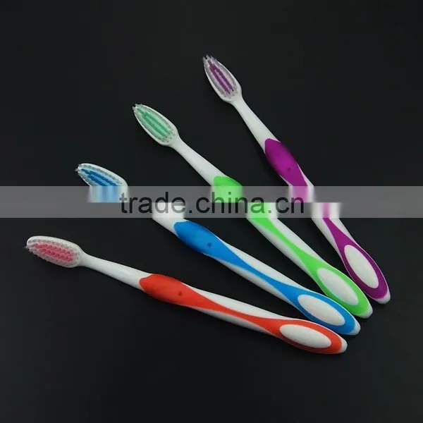 Wholesale Disposable Toothbrush With New Design Holder for Travel photo-4