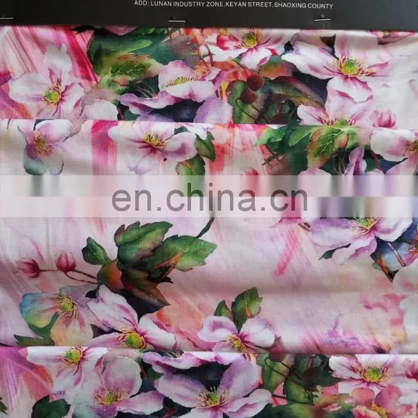 2014 New Style High-quality Digital Printed Rayon Fabric Free Sample photo-4