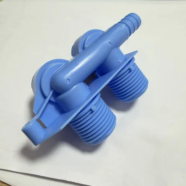 Precision PA66 GF30 Auto Fluid Valve Plastics IATF16949 RationalDMIS Verified Multi Cavity Dual Port Tubing Joint Molding Singapore