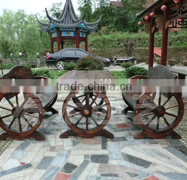 Outdoor Leisure Wooden Wheel Table and Chairs