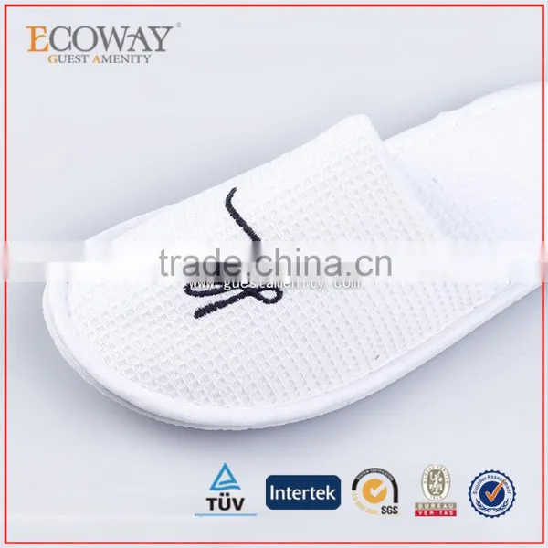 Disposable Waffle Slippers for Hotel Custom Logo Ladies Bedroom Slippers photo-3