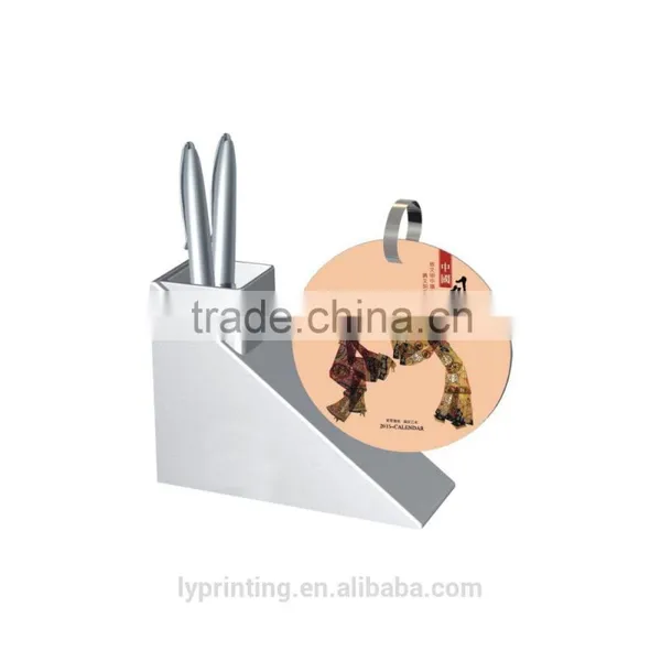Custom Plastic Desk Calendar Printing photo-6