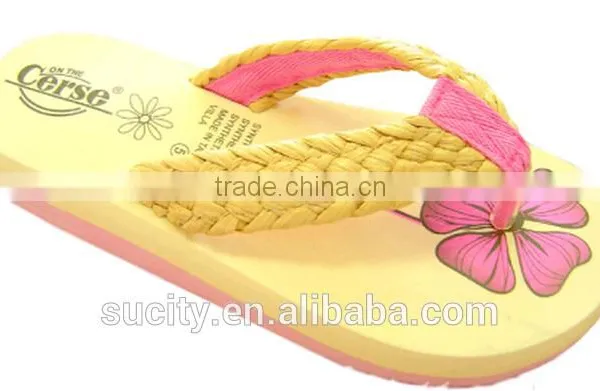 Fashion Yellow Girls Slippers China Manufacturer Customized Loafer Girls Cute Flip Flops