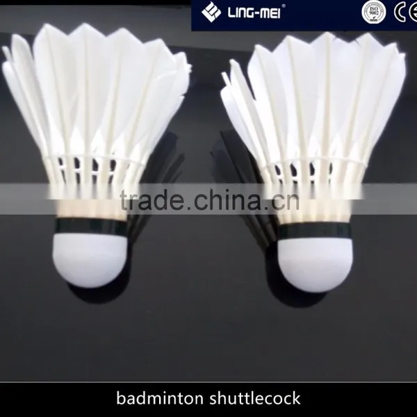 Badminton Shuttlecock Same Quality as Aeroplane Shuttlecock Eg1130