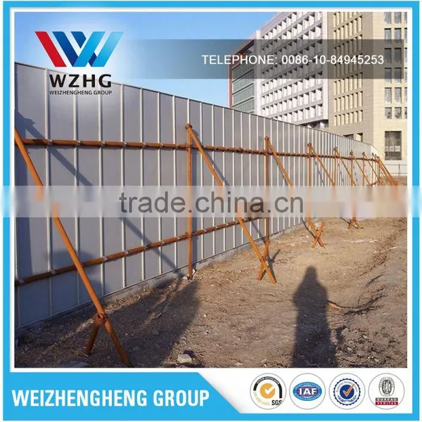 Galvanized Color Corrugated Sheet Hoarding photo-4